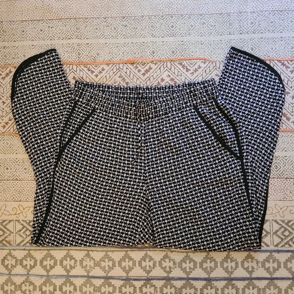 Joe Fresh soft pull on pants